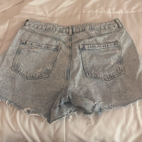 GARAGE | Denim mom jeans | blue washed | size women’s 30W - Picture 2 of 4